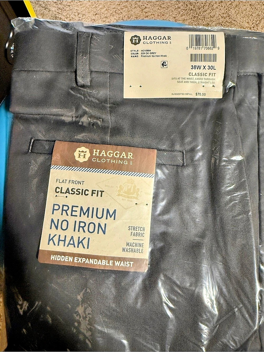 Haggar Classic Fit Premium No Iron Khaki Men's Dress Pants 38W x 30L NWT